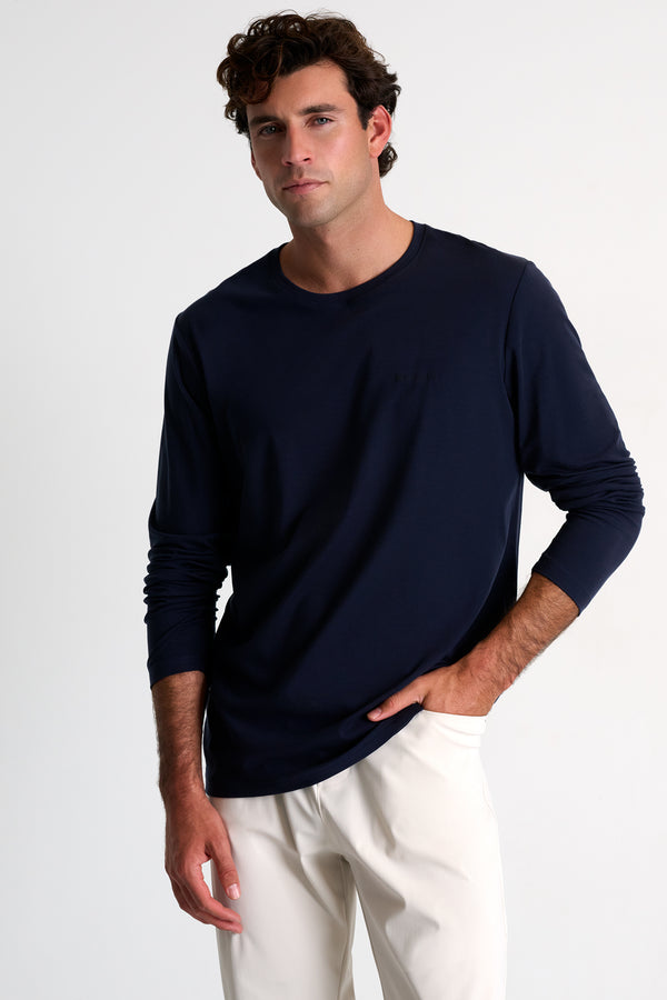 Shan Signature Long sleeve t-shirt with SHAN logo