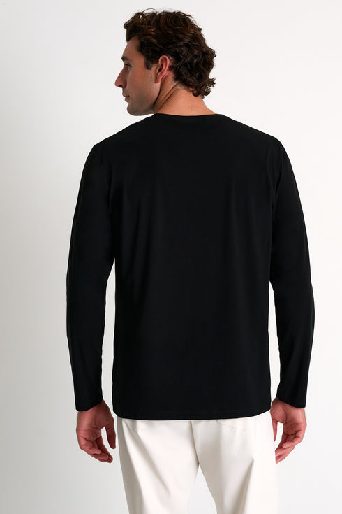Shan Signature Long sleeve t-shirt with SHAN logo