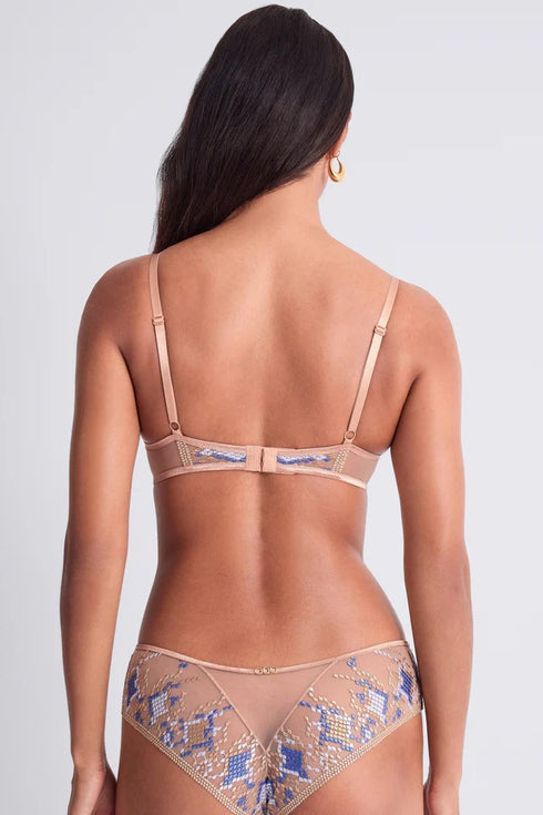 Aubade Poetic Delight Triangle