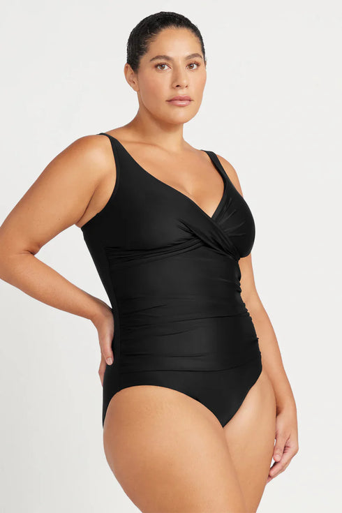 Artesands Hues Hues Delacroix One Piece