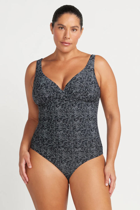 Artesands Zig Zag Delacroix Multifit Cup One Piece Swimsui