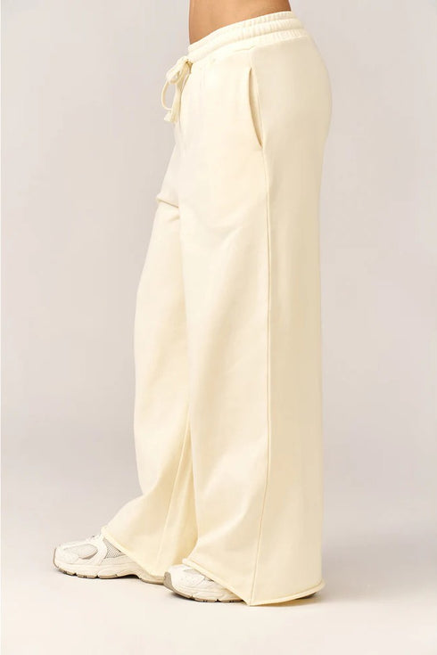Gottex Beach Life Cozy Coast Airport Wide Leg Sweatpants