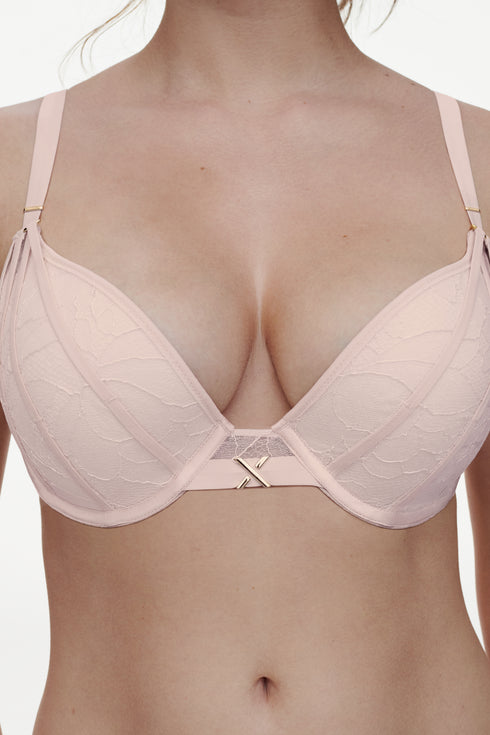 Chantelle Xquisite Lace Push-up Bra