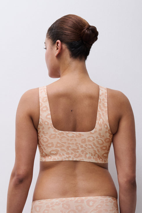 Chantelle Softstretch Power V-neck Wireless Support Bra