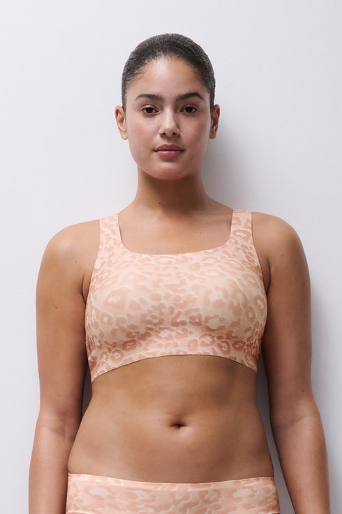 Chantelle Softstretch Power V-neck Wireless Support Bra