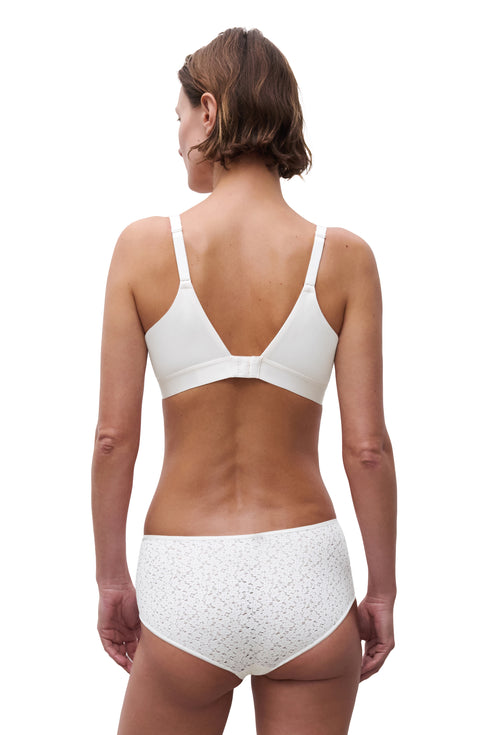 Chantelle Norah Lace Full Support Wireless Bra