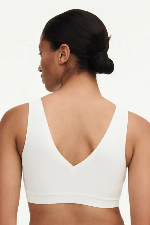 Chantelle Softstretch Padded V-neck Bra