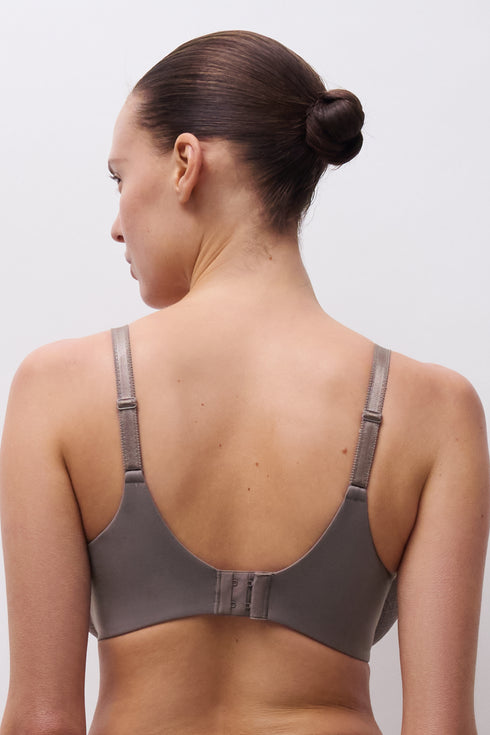 Chantelle Norah Chic Covering Molded Bra