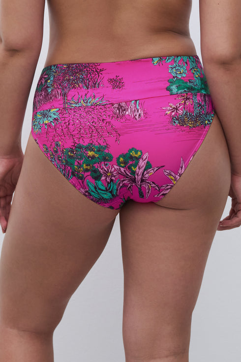 Chantelle Sauvage Full Brief