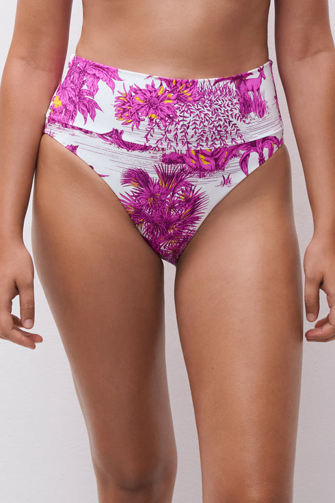 Chantelle Sauvage Full Brief