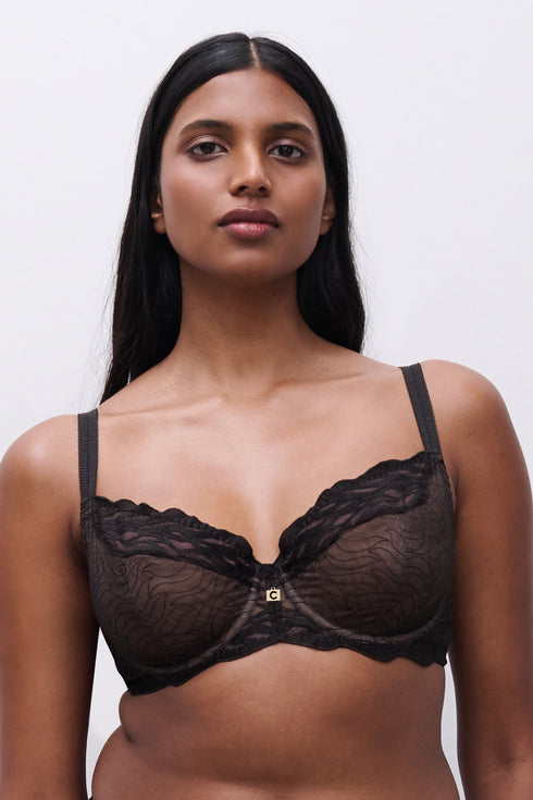 Chantelle Vibe Covering Underwired Bra