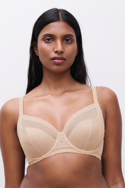 ChantelleRomance Covering Underwired Bra