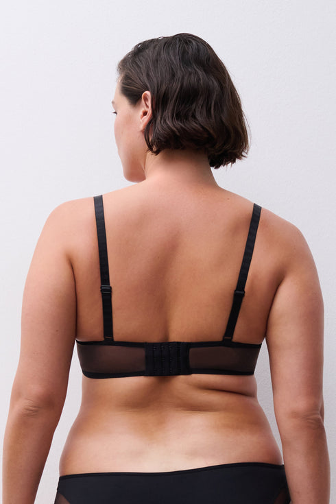 Chantelle Halo Covering Memory Bra