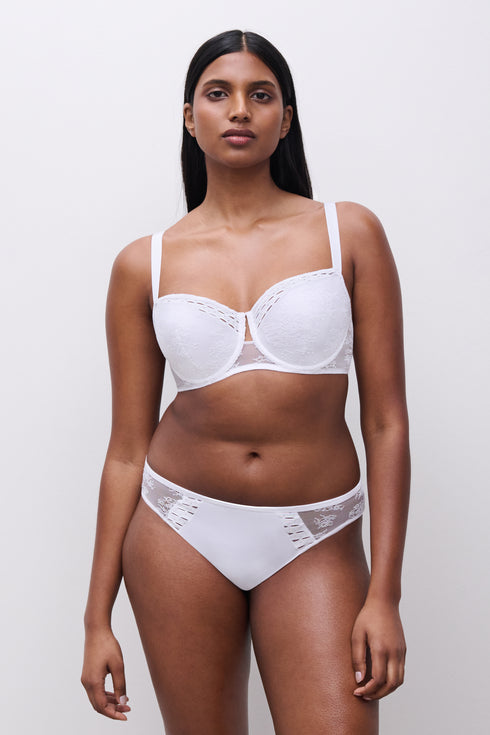 Chantelle Poison Lightly Lined Demi Bra