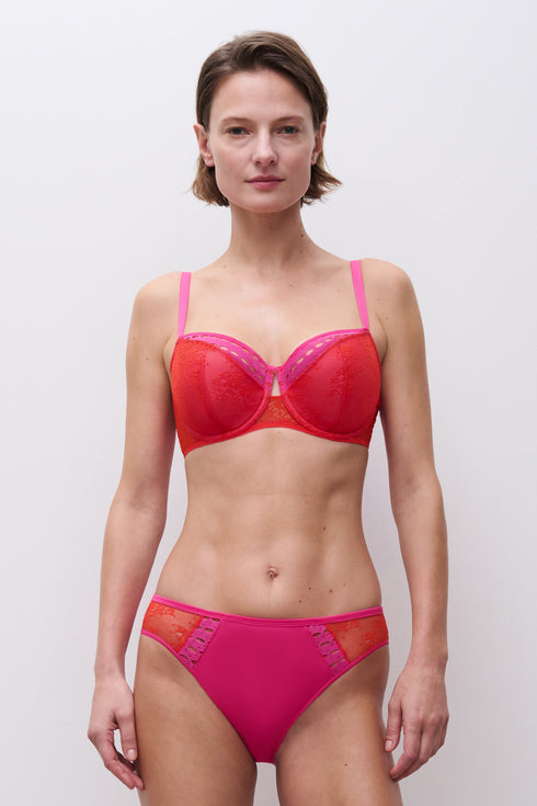 Chantelle Poison Lightly Lined Demi Bra