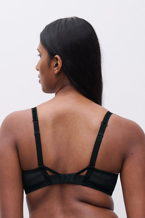 Chantelle Lily Covering Underwired Bra