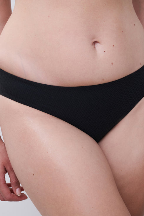 Femilet Navarino Brief