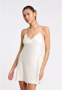 Rya Pearl Chemise