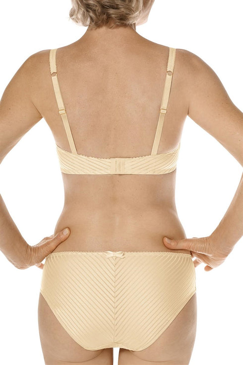 Amoena Karolina Wire-Free Bra