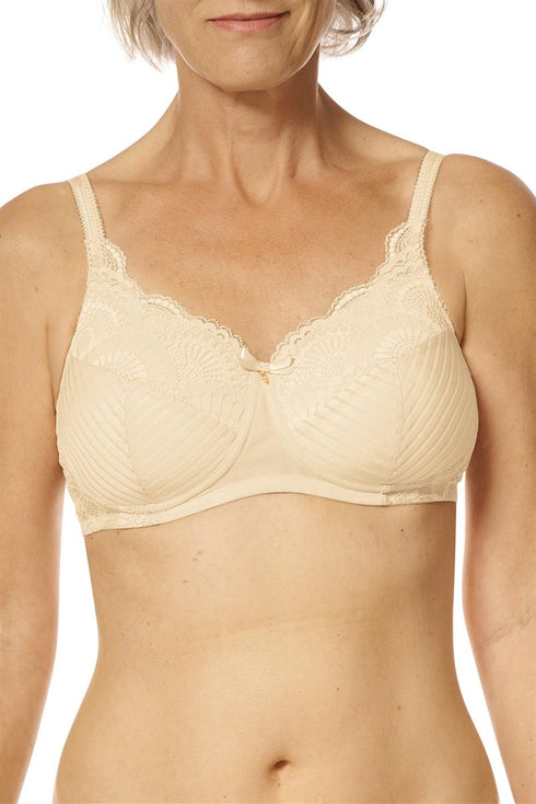 Amoena Karolina Padded Wire-Free Bra