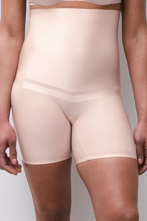 Chantelle Brilliant Shaping High Waist Shaping Short