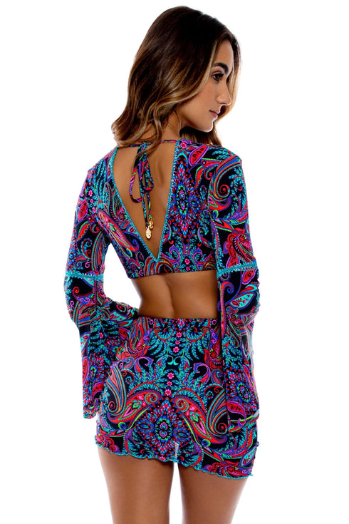 Luli Fama Que Linda Bell Sleeve Crop Top