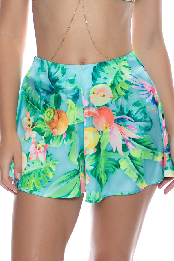 Luli Fama Carribean Fantasy Short