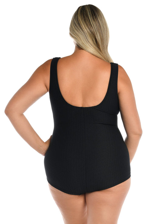 Maxine Of Hollywood Textured Spa Solids Girl Leg One Piece