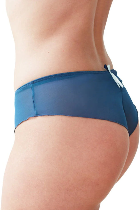 Fit Fully Yours Nicole Tanga