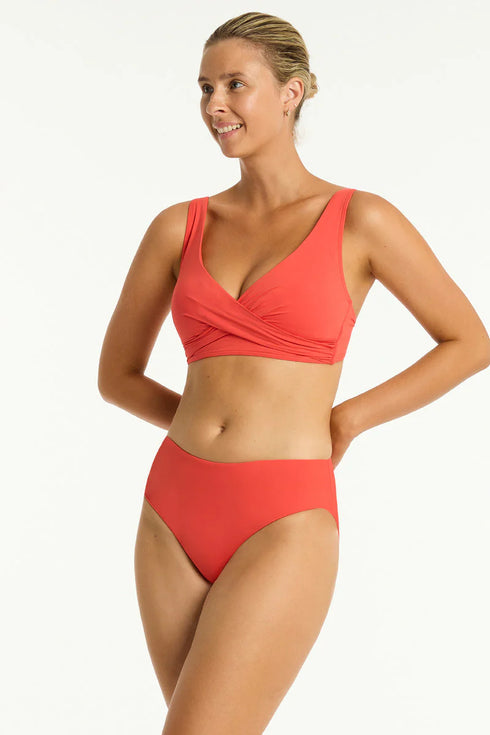 Sea Level Essentials Mid Bikini Bottom