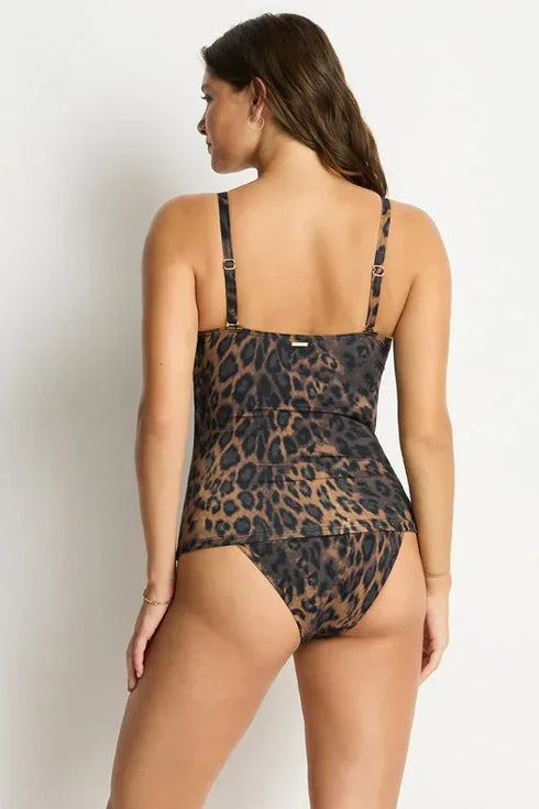 Sea Level Savanna Cross Front Multifit Singlet Top