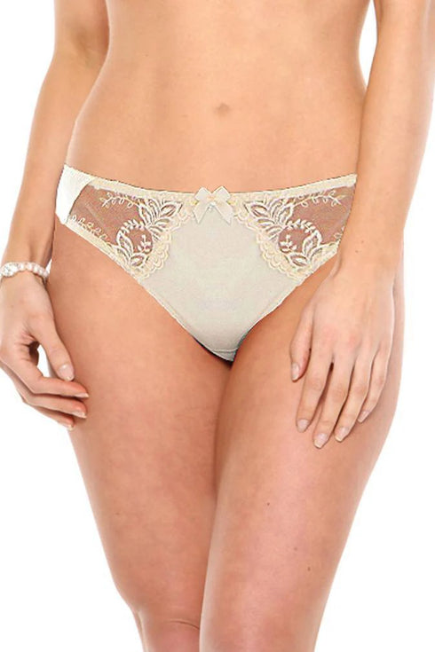 Fit Fully Yours Elizabeth Thong