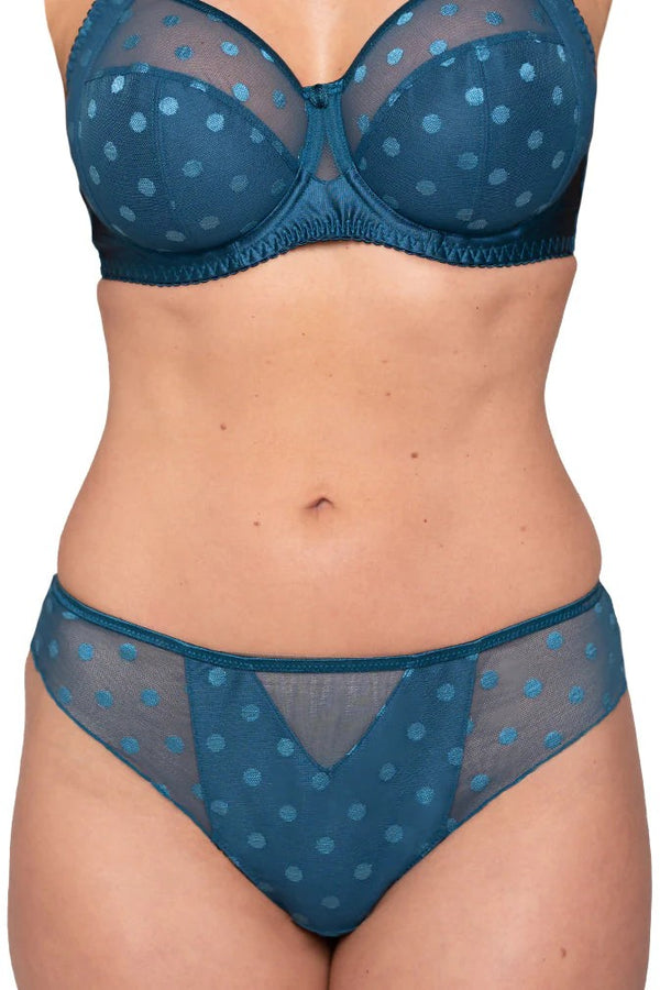 Fit Fully Yours Carmen Tanga