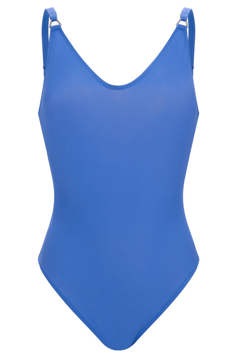Shan Paola One Piece