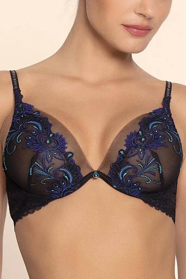 Lise Charmel M09 Eclat Joaillerie Triangle