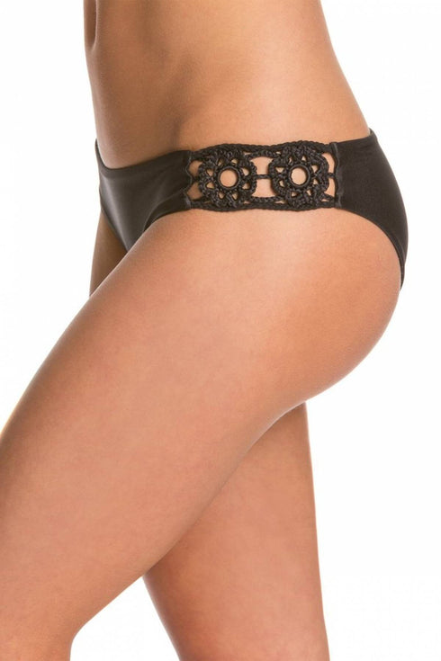 Luli Fama Florcitas De Arena Hand Knit Crochet Flow.sides Mod