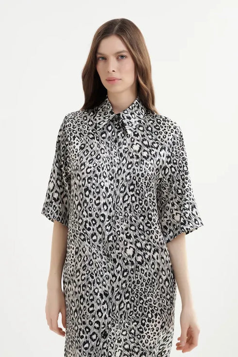 Shan Céline Long silk shirt