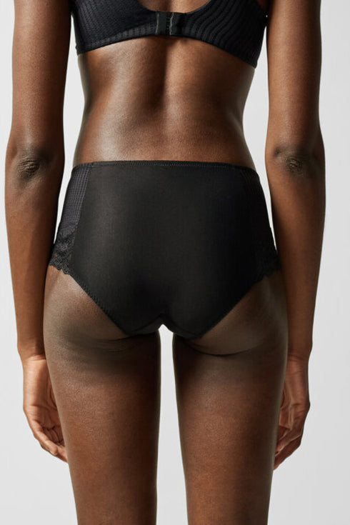 Chantelle Marilyn Covering Full Brief