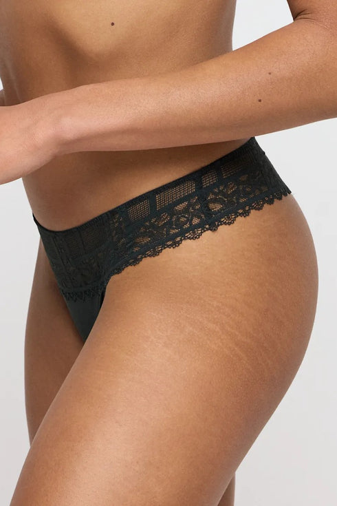 Marie Jo Jadei Thong