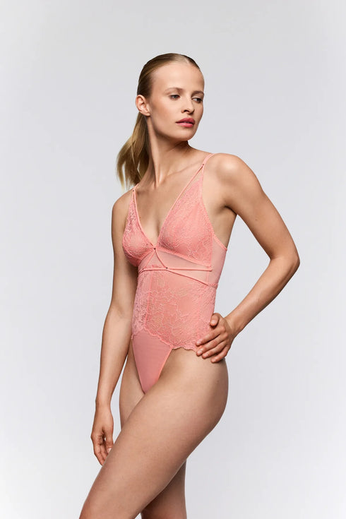 Sarda Amelia Body
