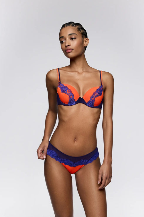 Sarda Bremer Thong