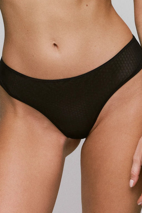 Sarda Chalmers Thong