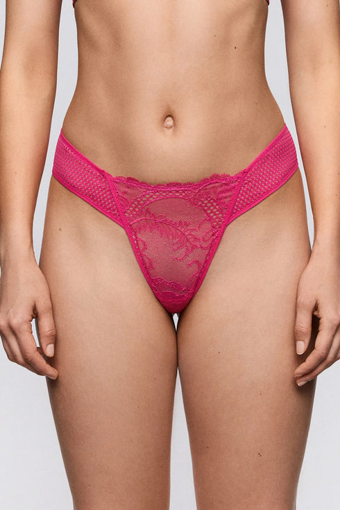 Sarda Lisa Thong