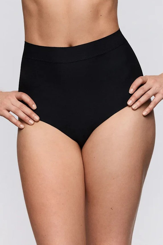 Sarda Rojas Full Briefs