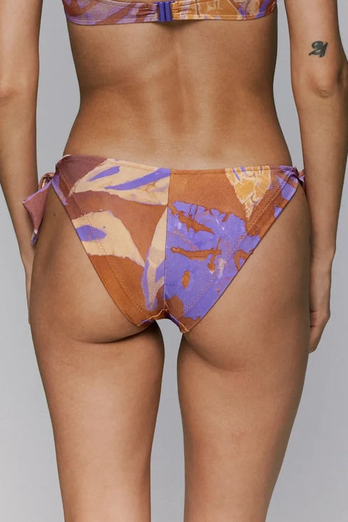 Sarda Johanson Bikini Briefs Waist Ropes