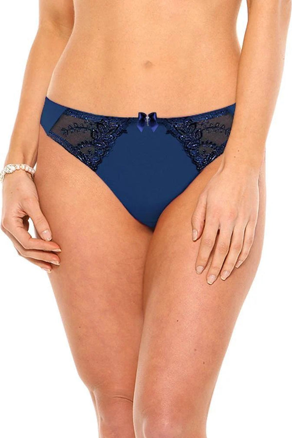 Fit Fully Yours Elizabeth Thong