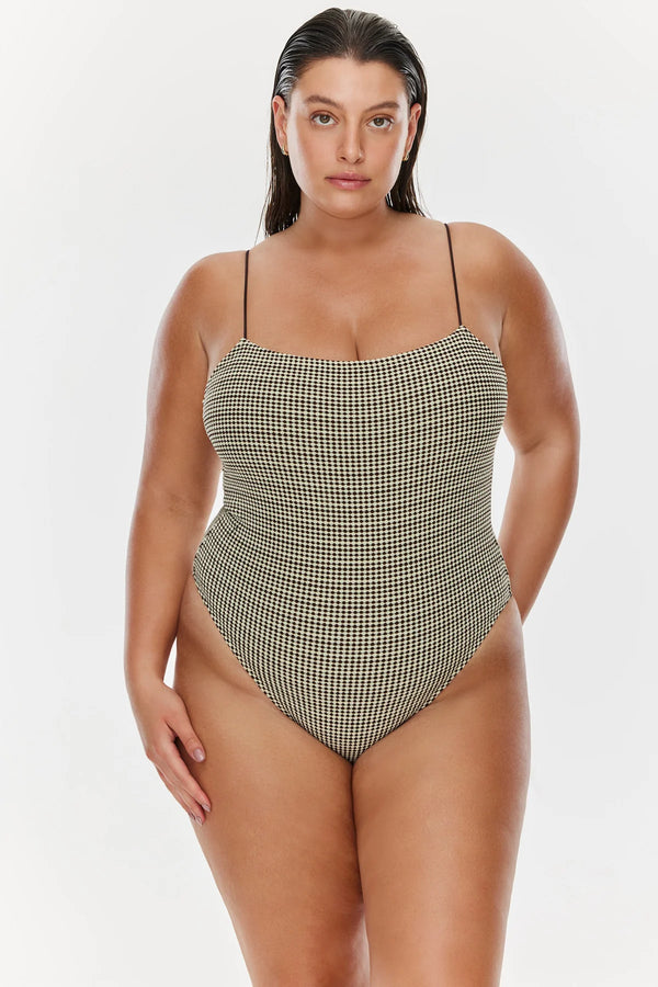 Gottex Flirtt Sandy Beach Scoop Neck One Piece Swimsuit