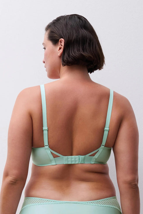 Chantelle Play Plunge Contour Bra