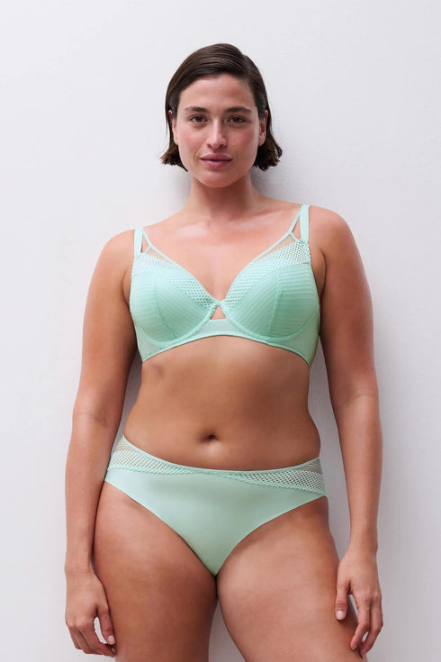 Chantelle Play Plunge Contour Bra