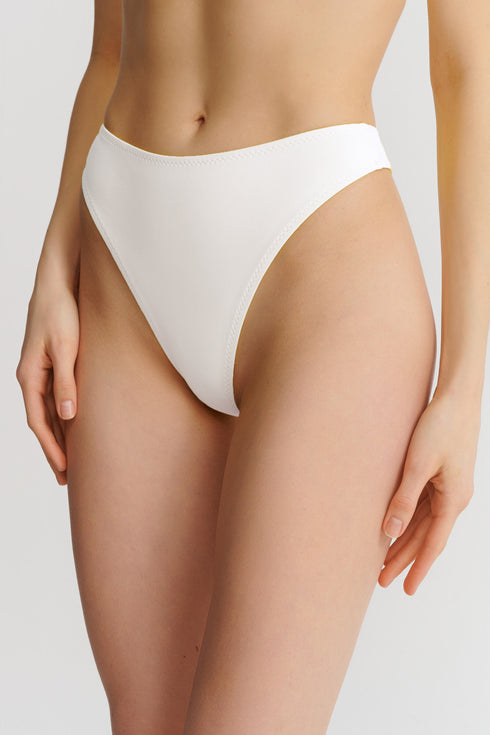 Shan Intemporel Timess Thong Style Bikini Bottom